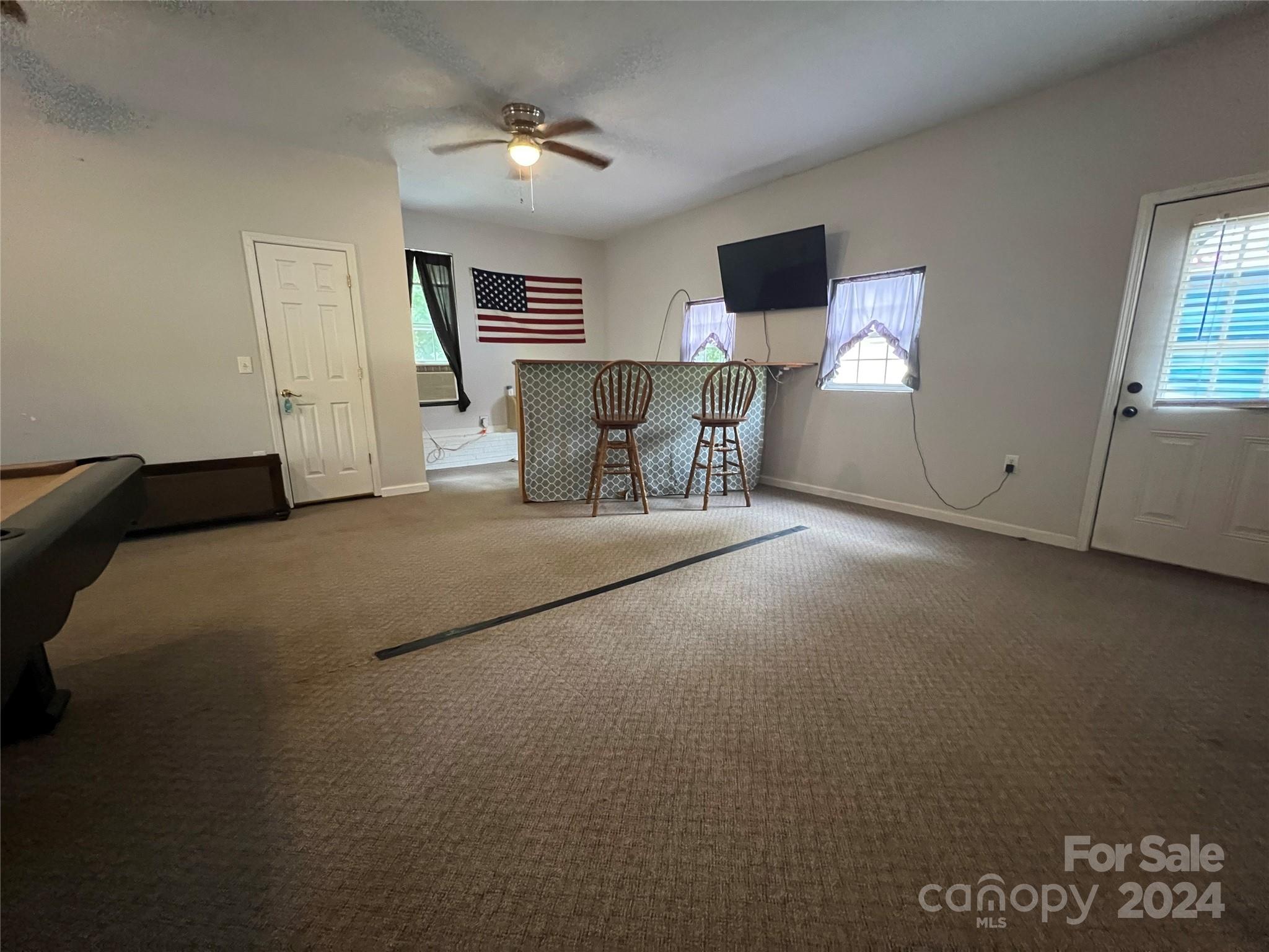 148 Riff Drive Forest City, NC 28043 - Photo 28 of 40 a workspace with furniture and window