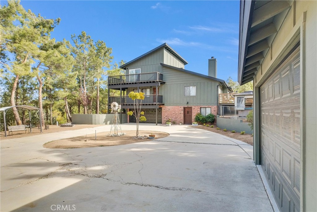 48085 Twin Pines Road Banning, CA 92220 - Photo 4 of 45