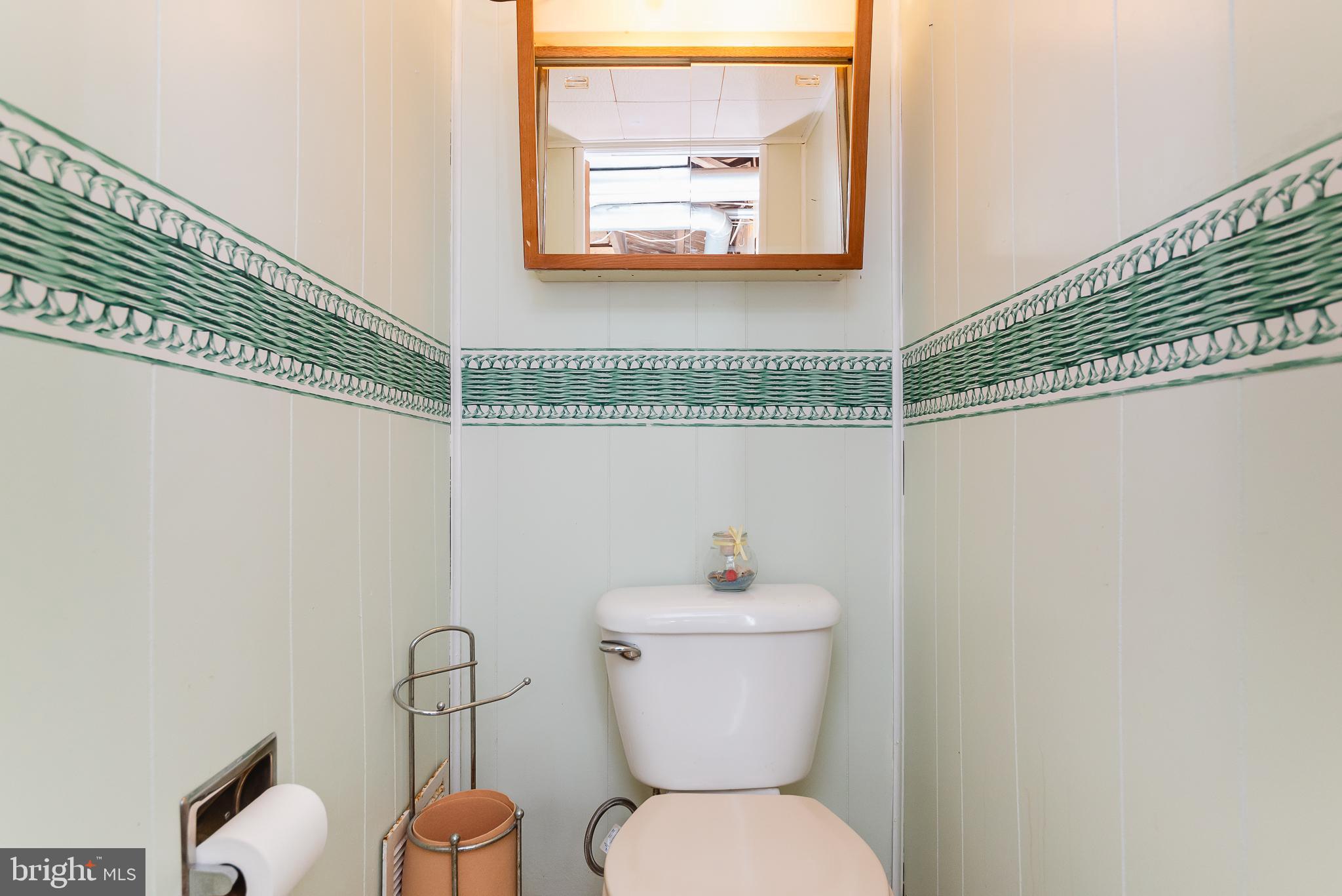 59 Wiltshire Road Baltimore, MD 21221 - Photo 31 of 36 Bath Lower