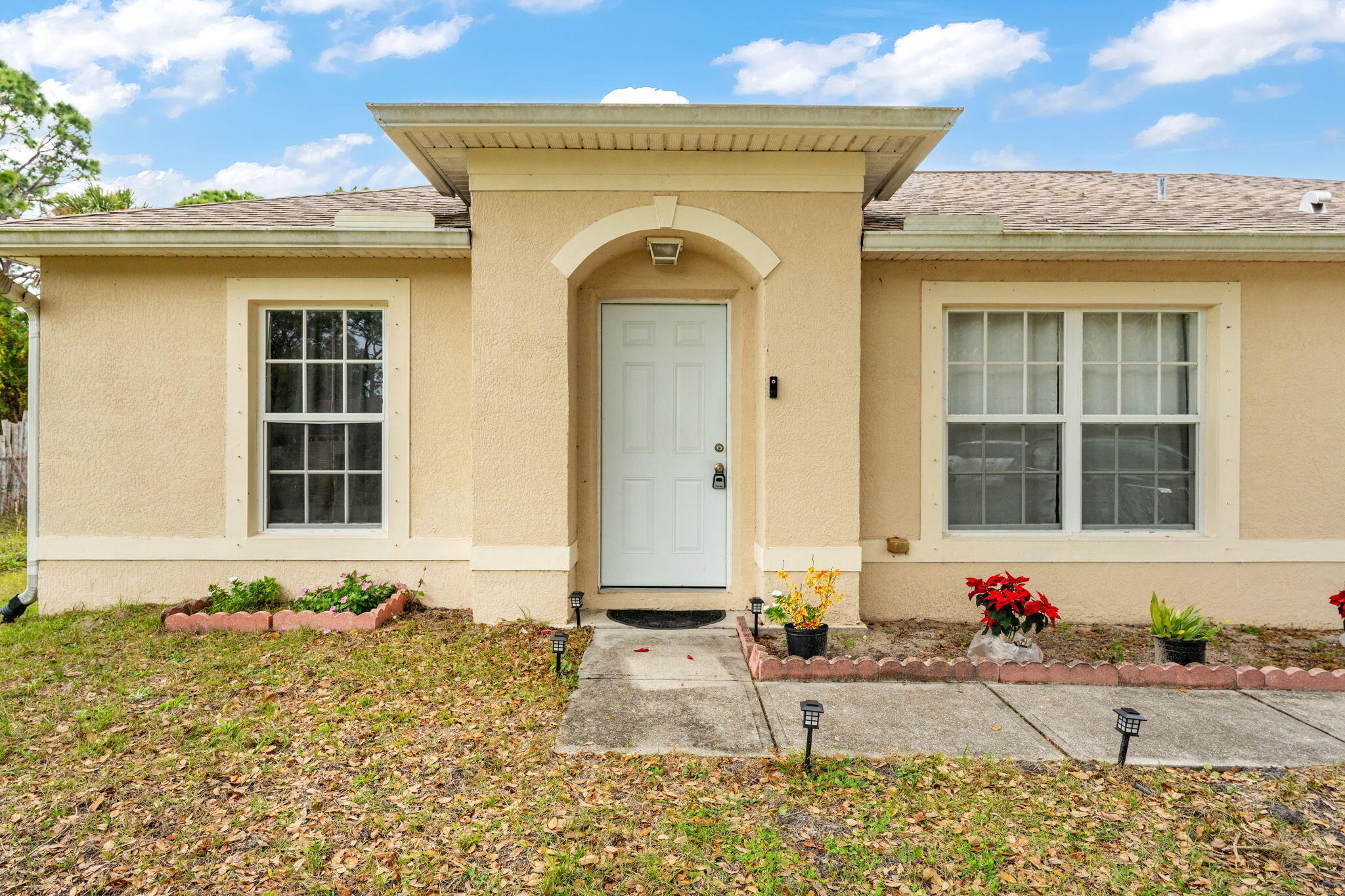 407 Albenga Rd Northwest  