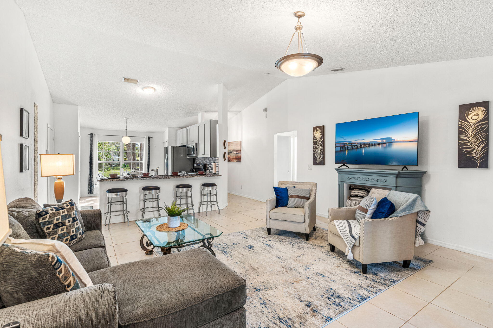 407 Albenga Road Northwest Palm Bay, FL 32907 - Photo 8 of 41 4-web-or-mls-DSC08554