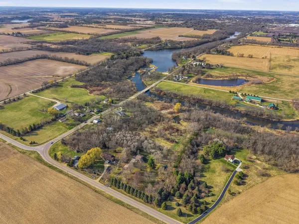 $750,000 | 504 County Highway North, Stoughton, WI 53589