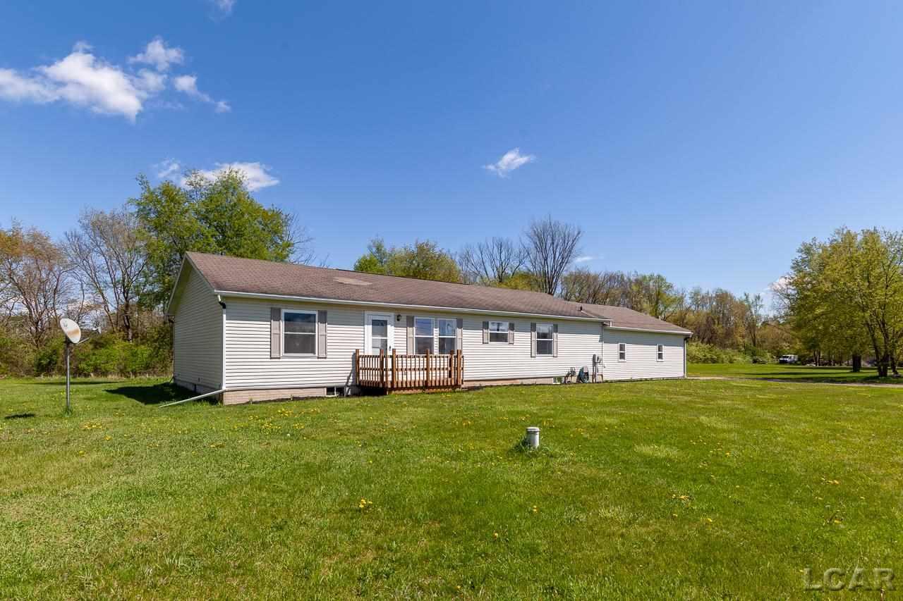 1688 West Valley Road Adrian, MI 49221 - Photo 1 of 29 50040822.JPG
