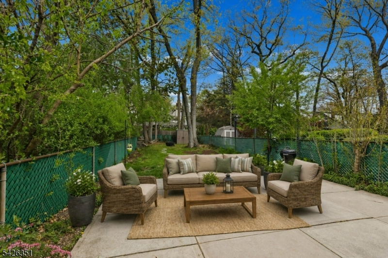 128 Gallows Hill Road Cranford, NJ 07016 - Photo 15 of 19