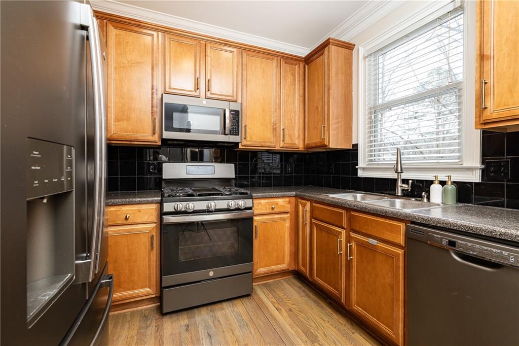 2383 Bernard Road Northwest Atlanta, GA 30318 - Photo 23 of 67