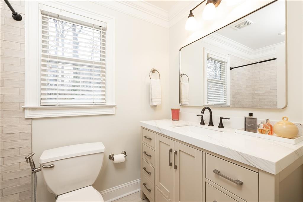 2383 Bernard Road Northwest Atlanta, GA 30318 - Photo 34 of 67