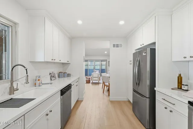 $3,600 | 5140 Village 5, Camarillo, CA 93012