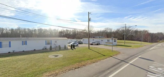 $595,000 | 1121 Highway 46, Batesville, IN 47006