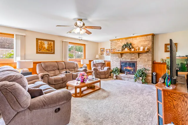 $399,900 | 17900 65th Avenue, Tinley Park, IL 60477