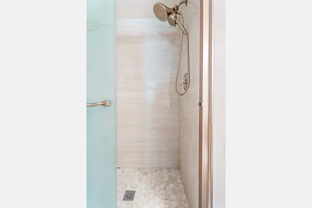 $399,900 | 17900 65th Avenue, Tinley Park, IL 60477