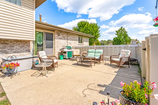 $399,900 | 17900 65th Avenue, Tinley Park, IL 60477