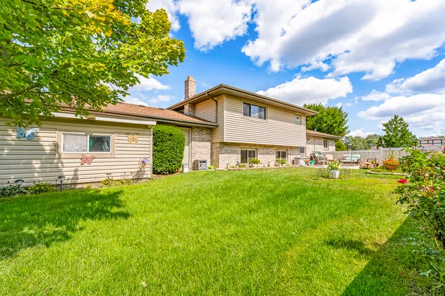 $399,900 | 17900 65th Avenue, Tinley Park, IL 60477