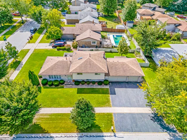 $399,900 | 17900 65th Avenue, Tinley Park, IL 60477