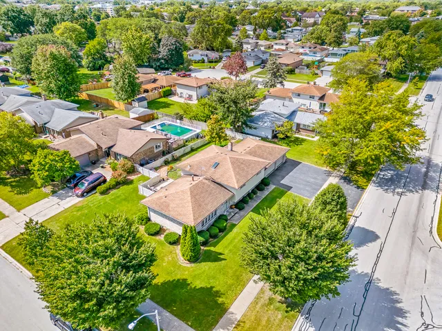 $399,900 | 17900 65th Avenue, Tinley Park, IL 60477