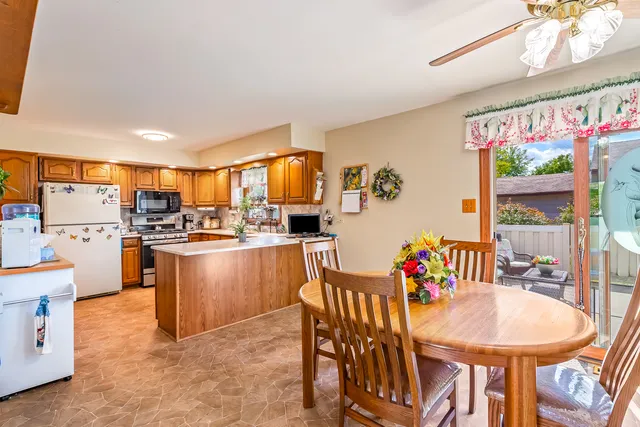 $399,900 | 17900 65th Avenue, Tinley Park, IL 60477