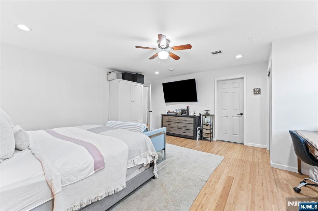 1 Rossi Drive Clinton, NJ 08809 - Photo 21 of 44