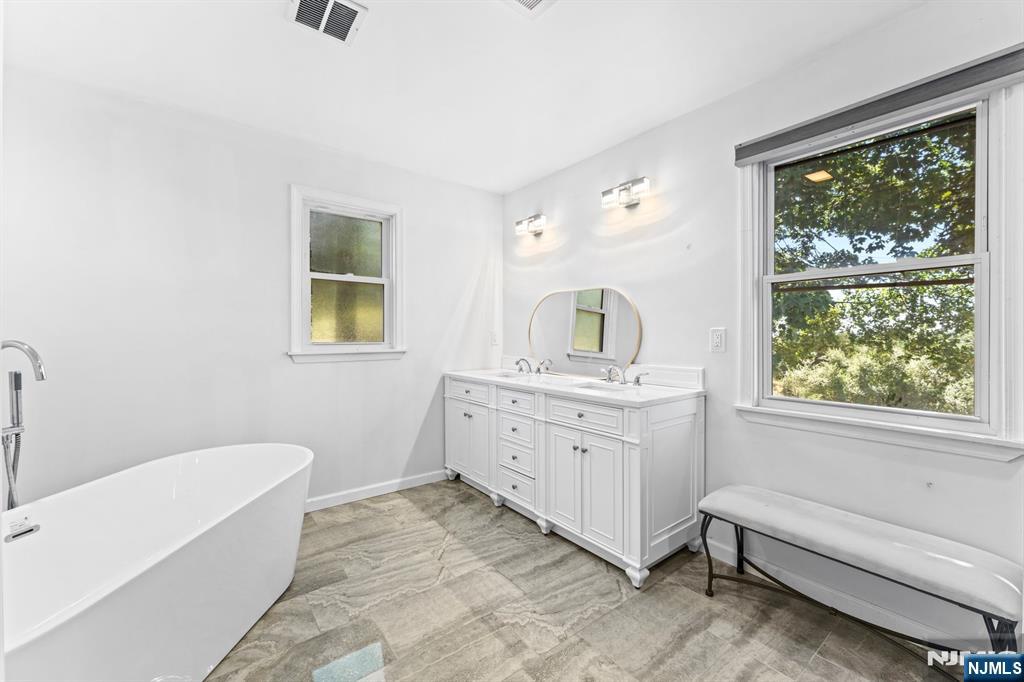 1 Rossi Drive Clinton, NJ 08809 - Photo 22 of 44