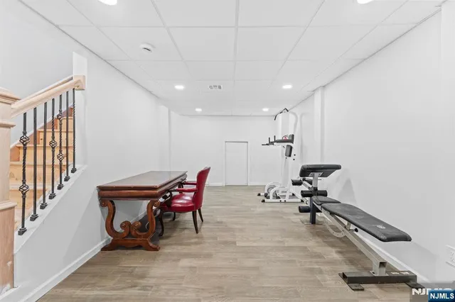 $899,998 | 1 Rossi Drive, Clinton, NJ 08809