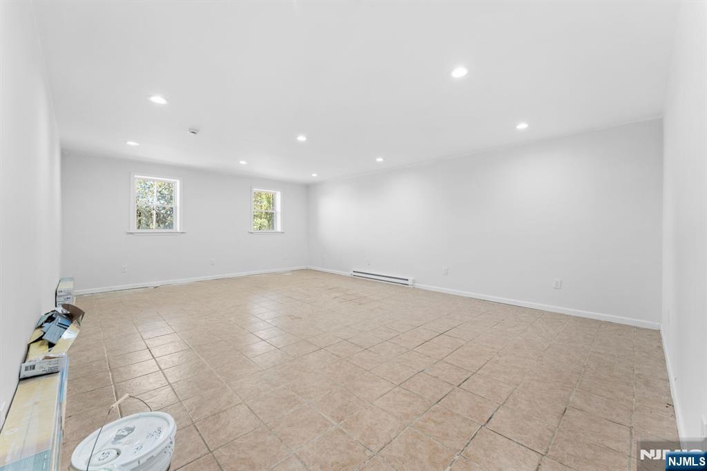 1 Rossi Drive Clinton, NJ 08809 - Photo 29 of 44