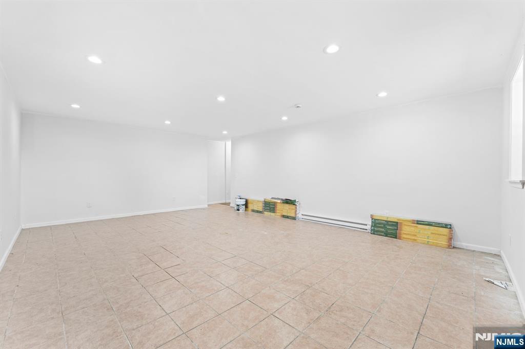 1 Rossi Drive Clinton, NJ 08809 - Photo 30 of 44