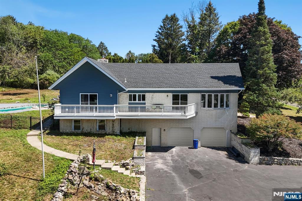 1 Rossi Drive Clinton, NJ 08809 - Photo 40 of 44