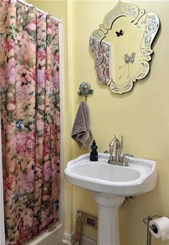 $275,000 | 2870 Bostic Sunshine Highway, Bostic, NC 28018