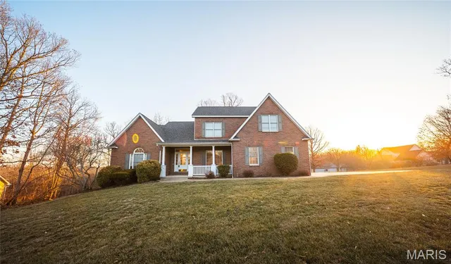 $689,000 | 1013 Ironhorse Road, Rolla, MO 65401