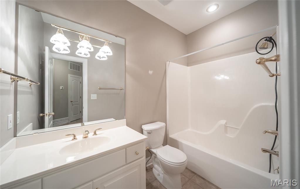 1013 Ironhorse Road Rolla, MO 65401 - Photo 35 of 58