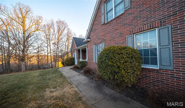 $689,000 | 1013 Ironhorse Road, Rolla, MO 65401