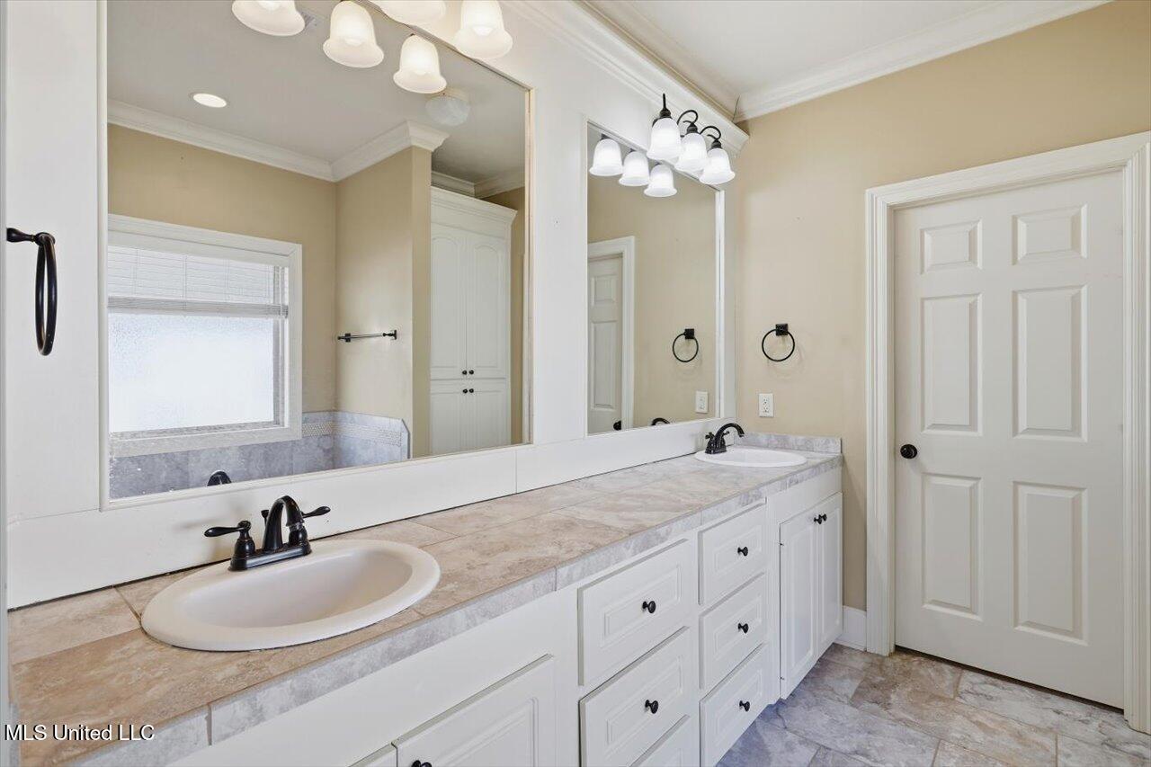 119 Camden Crossing Madison, MS 39110 - Photo 19 of 34 19-119 Camden Crossing _ Home Tours MS