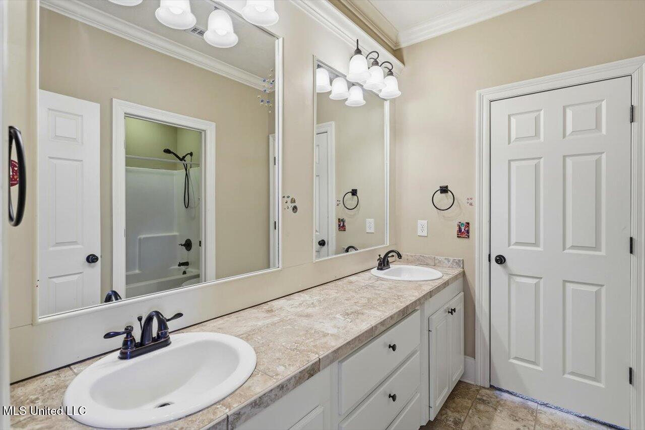 119 Camden Crossing Madison, MS 39110 - Photo 26 of 34 26-119 Camden Crossing _ Home Tours MS