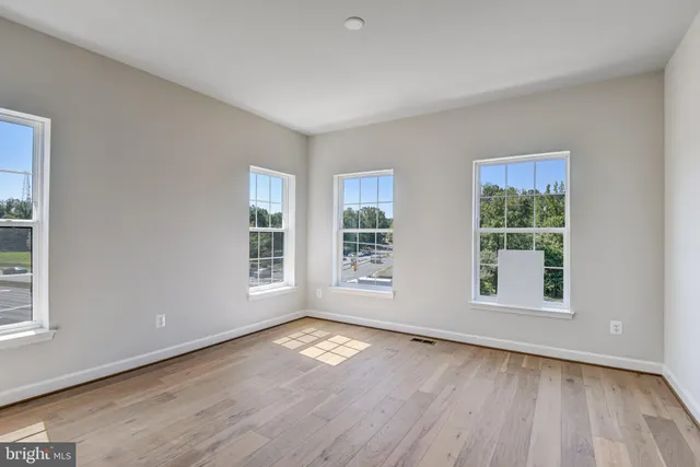 $1,049,844 | 12590 Ovation Drive, Fairfax, VA 22033