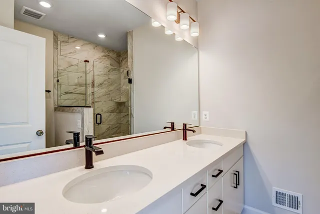 $1,049,844 | 12590 Ovation Drive, Fairfax, VA 22033