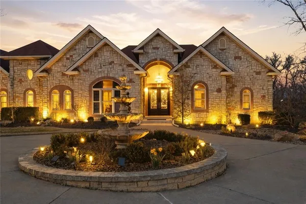 $1,695,000 | 8855 Monticello Road, Lenexa, KS 66220