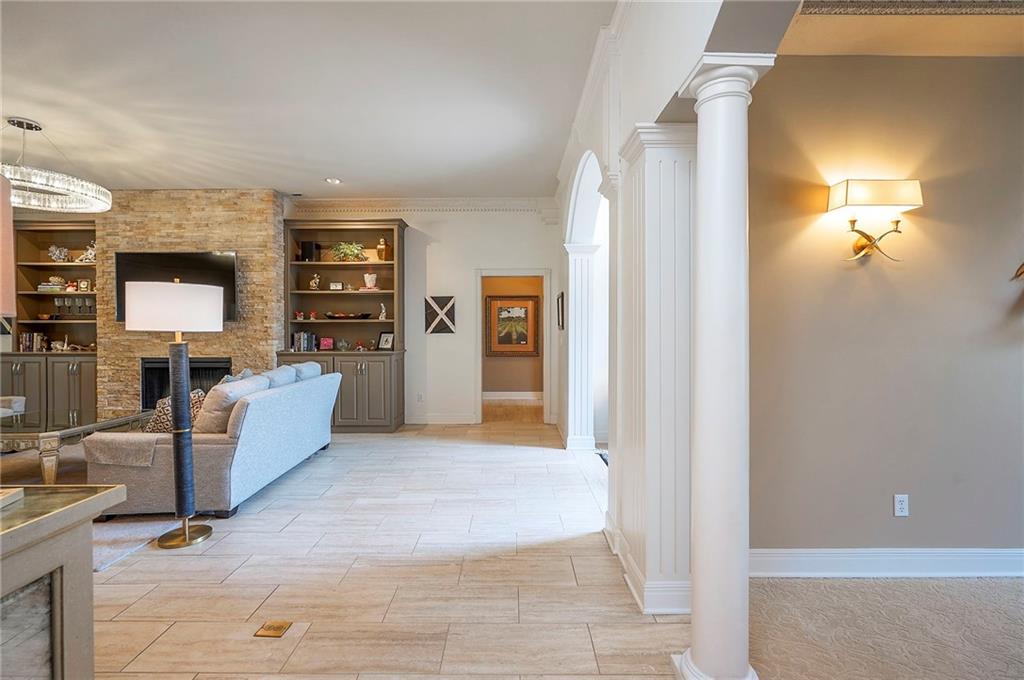 8855 Monticello Road Lenexa, KS 66220 - Photo 12 of 85