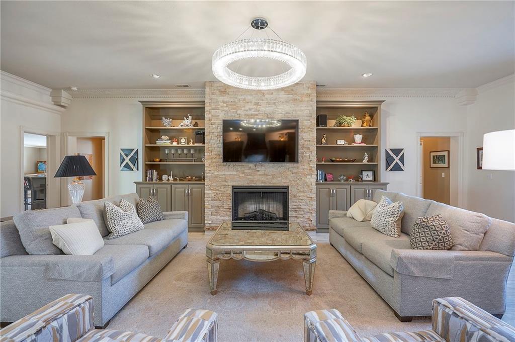 8855 Monticello Road Lenexa, KS 66220 - Photo 18 of 85