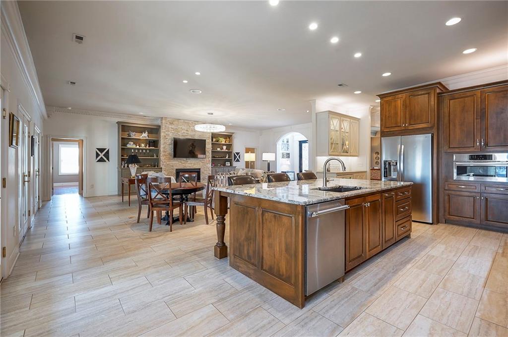 8855 Monticello Road Lenexa, KS 66220 - Photo 25 of 85