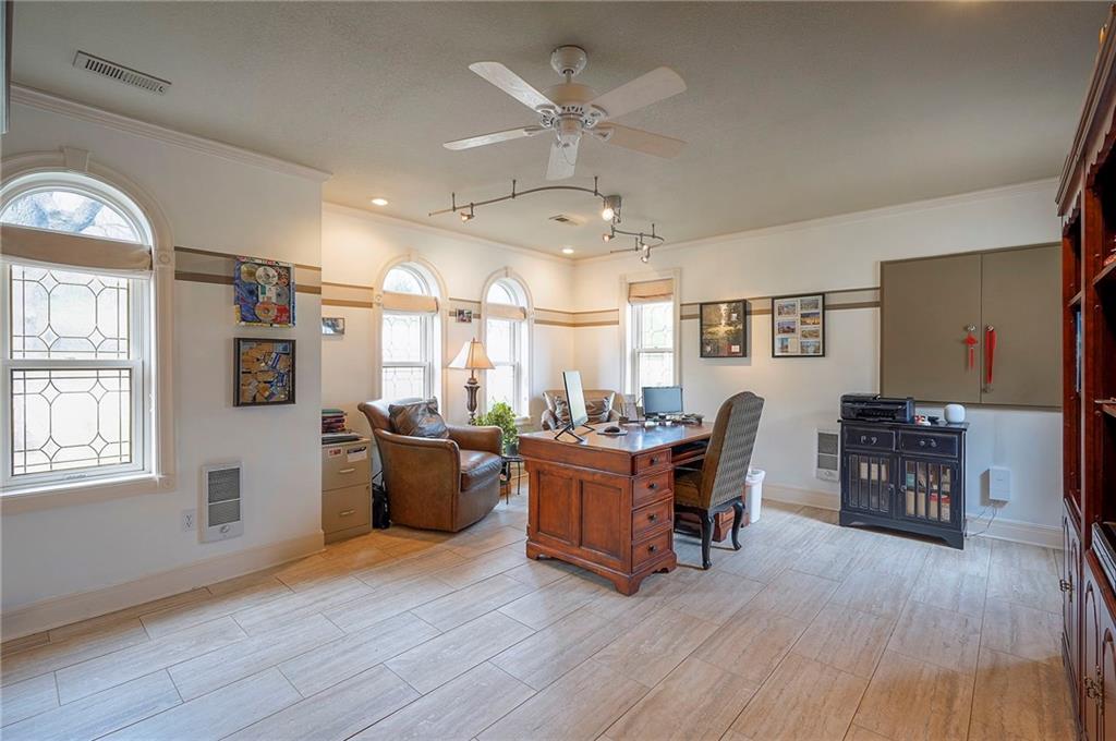 8855 Monticello Road Lenexa, KS 66220 - Photo 51 of 85