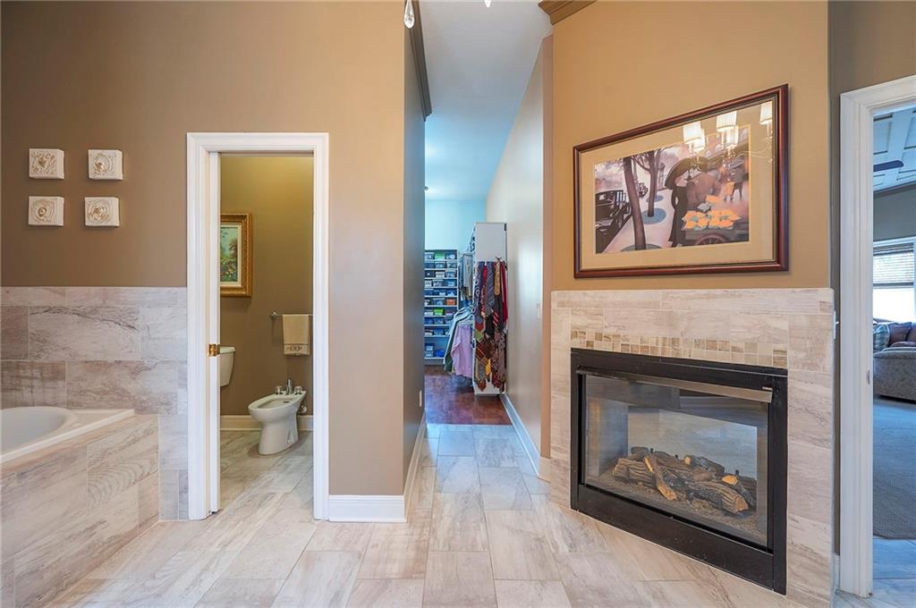 8855 Monticello Road Lenexa, KS 66220 - Photo 63 of 85