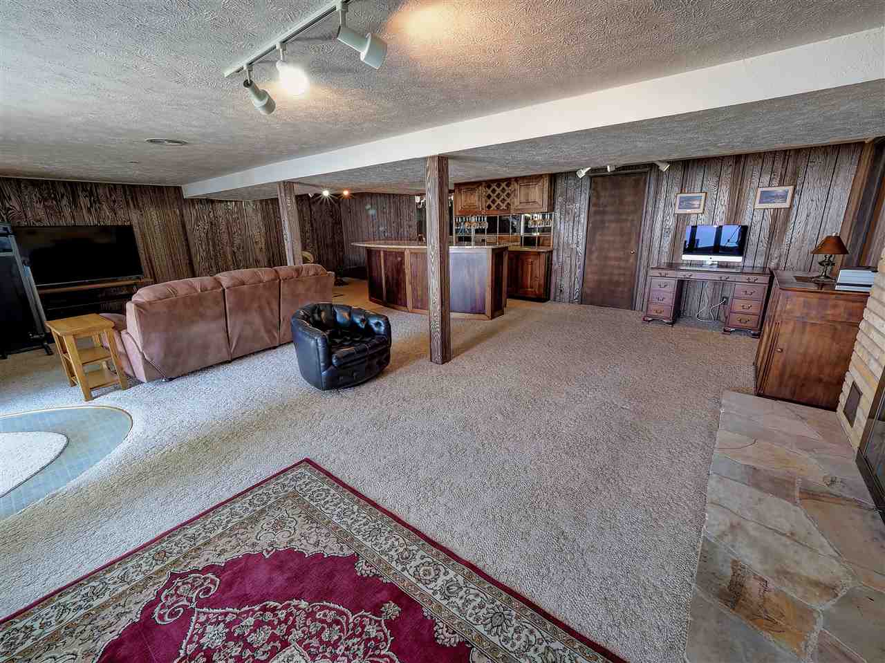 2014 Phelps Road Traverse City, MI 49686 - Photo 28 of 69 1852885-27.JPG