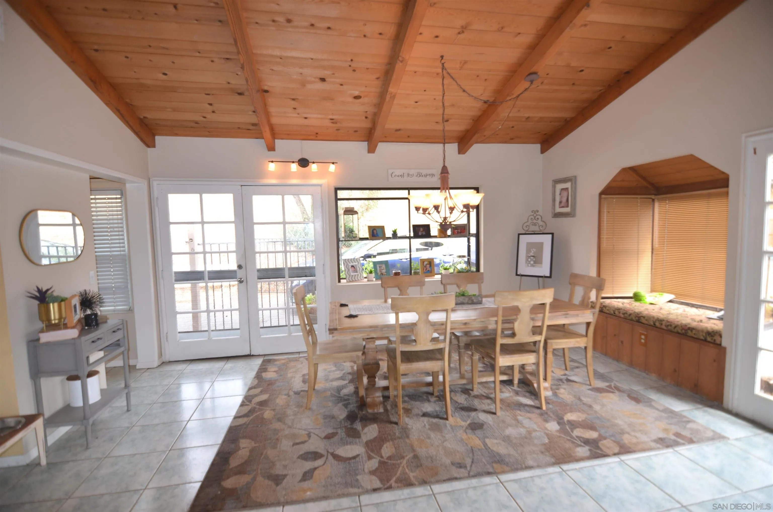 3601 Helix Street Spring Valley, CA 91977 - Photo 15 of 44 Gallery Image 15