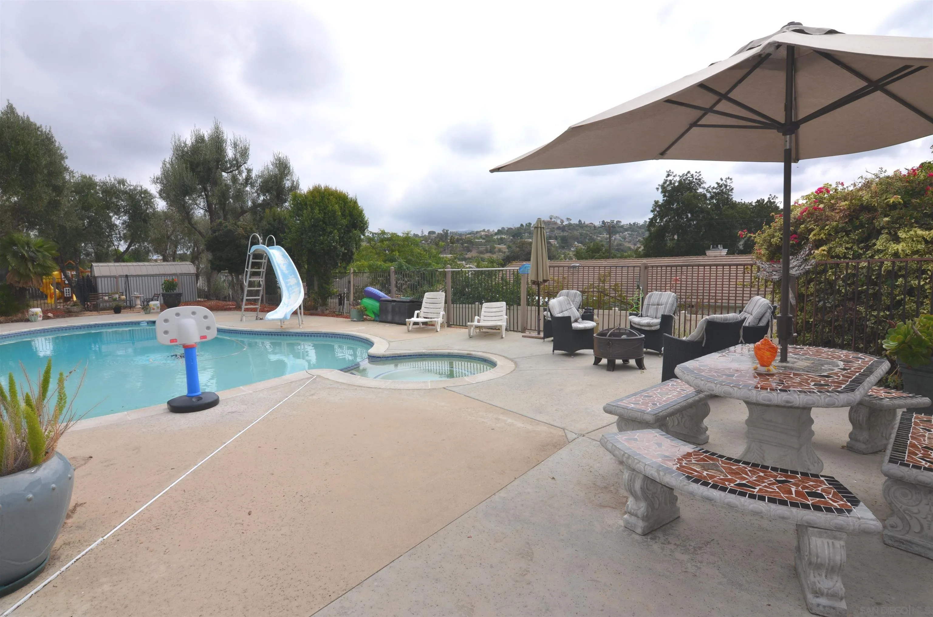 3601 Helix Street Spring Valley, CA 91977 - Photo 40 of 44 Gallery Image 40