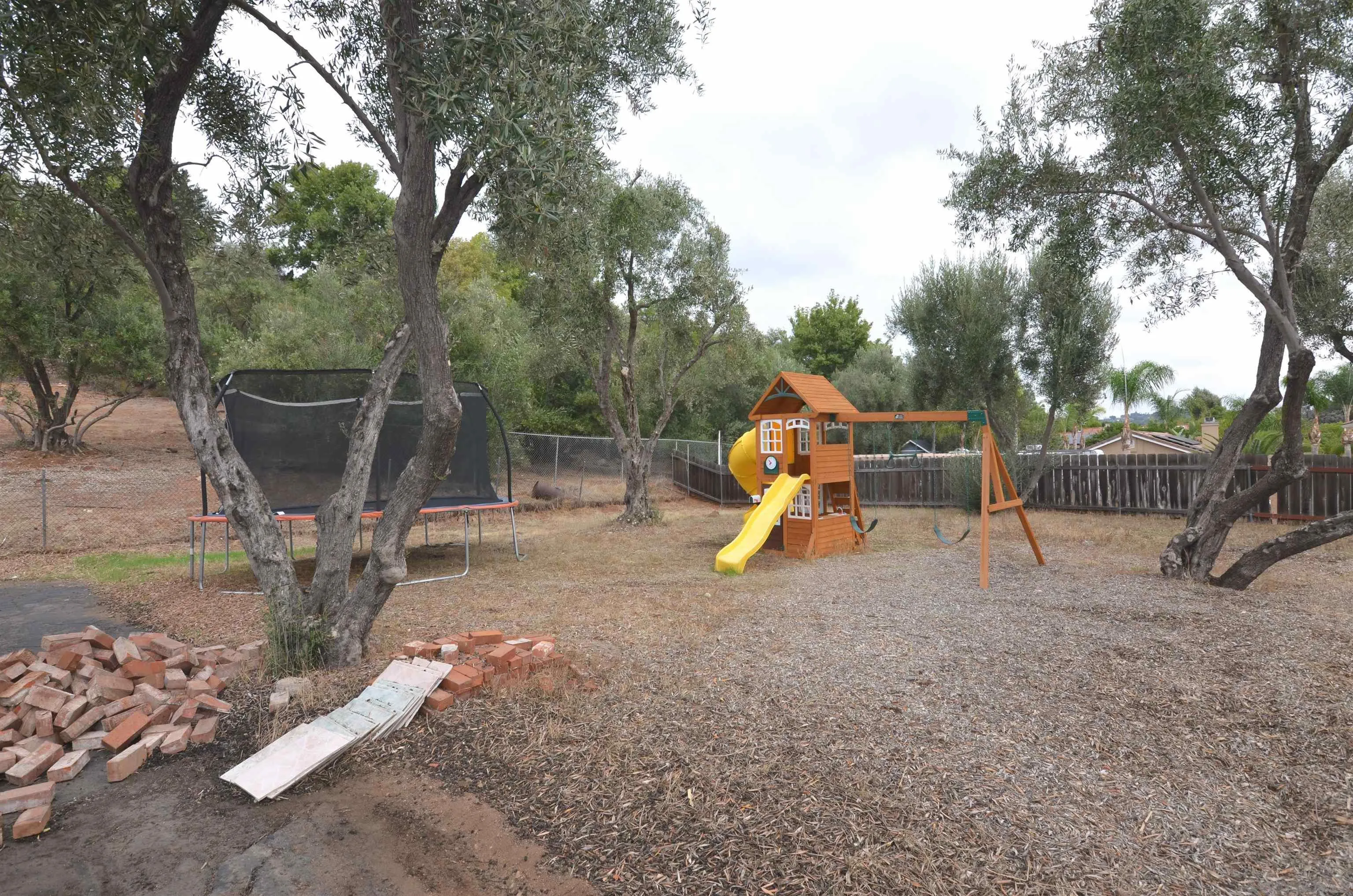 3601 Helix Street Spring Valley, CA 91977 - Photo 41 of 44 Gallery Image 41