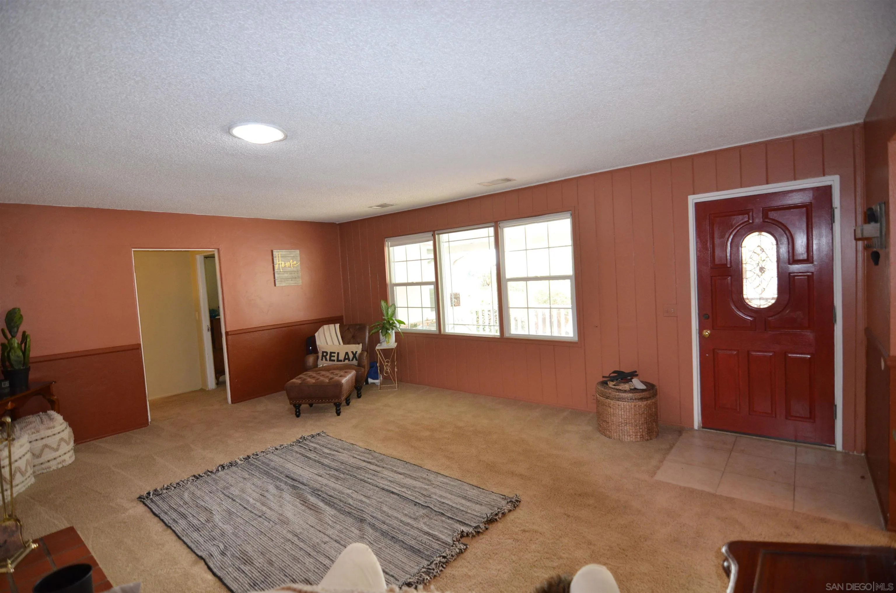 3601 Helix Street Spring Valley, CA 91977 - Photo 9 of 44 Gallery Image 9