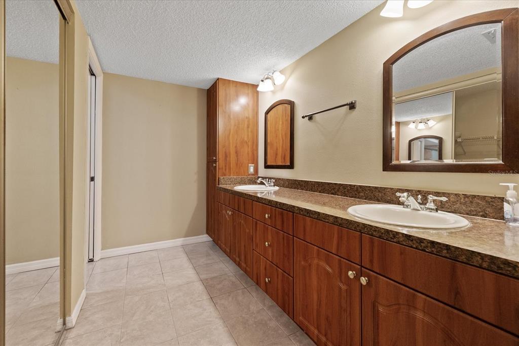 1801 East Lake Road South, Unit 2D Palm Harbor, FL 34685 - Photo 23 of 29 Gallery Image 23