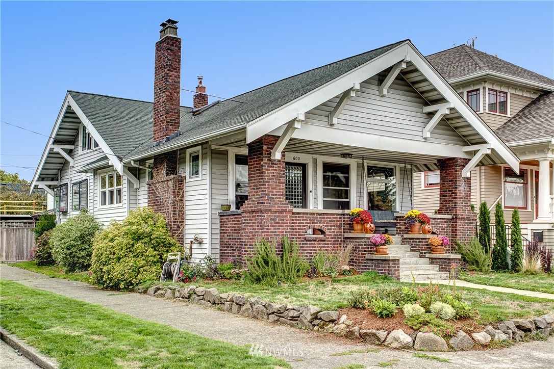 600 North 47th Street Seattle, WA 98103 - Photo 1 of 25 Gallery Image 1