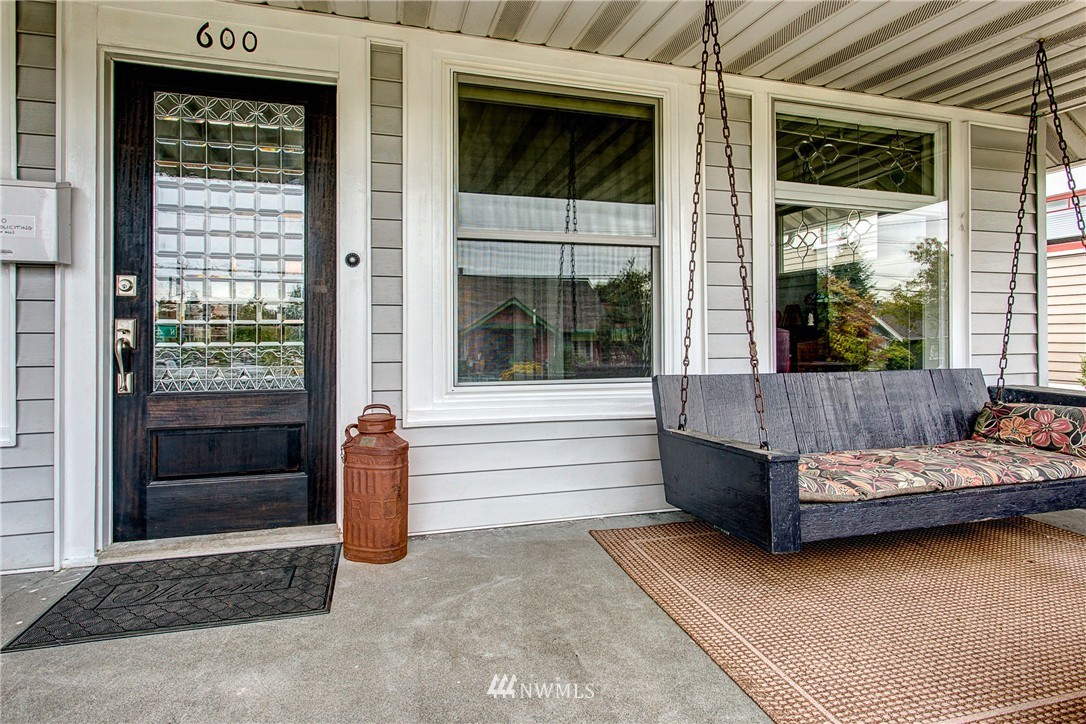 600 North 47th Street Seattle, WA 98103 - Photo 3 of 25 Gallery Image 3