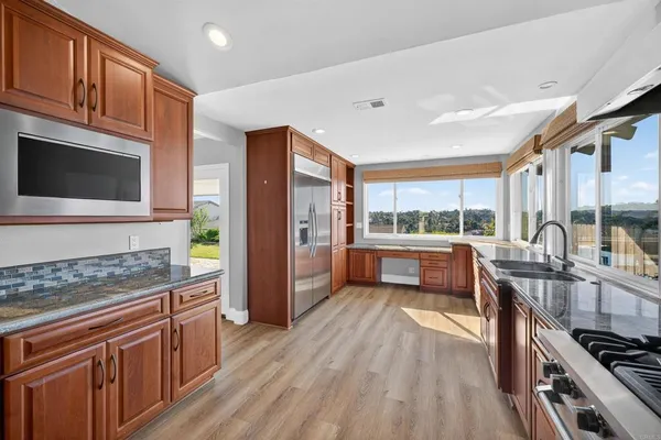 $2,995,000 | 418 Santa Dominga, Solana Beach, CA 92075
