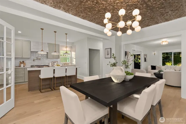 $1,995,995 | 3113 East Cherry Street, Seattle, WA 98122