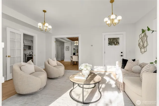 $1,995,995 | 3113 East Cherry Street, Seattle, WA 98122